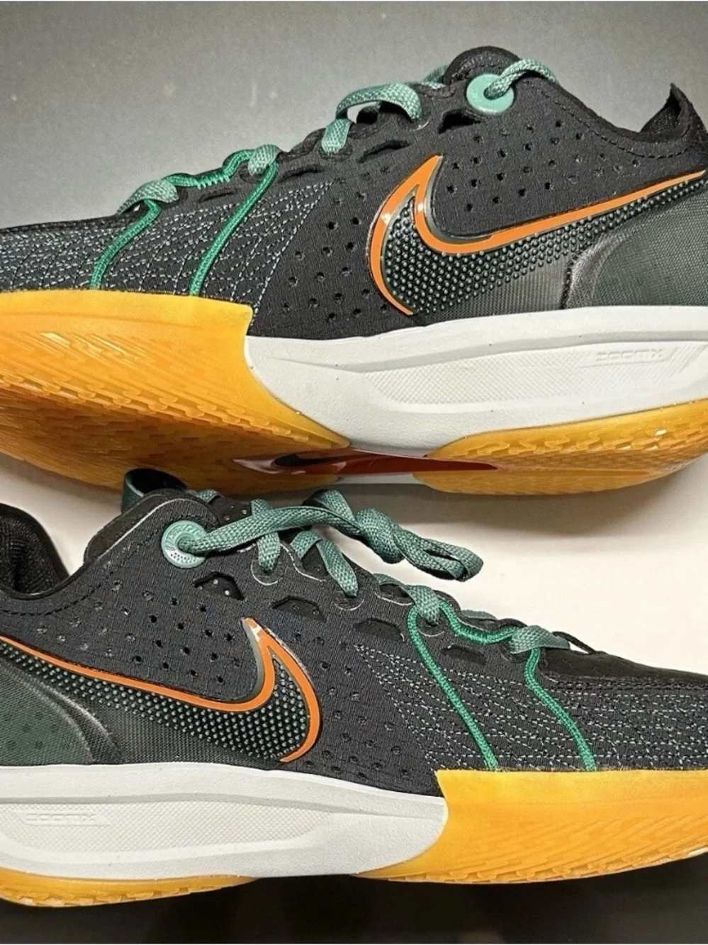 Nike Air Zoom GT Cut 3 Swoosh Squad Mens size 8 Basketball shoes NEW!